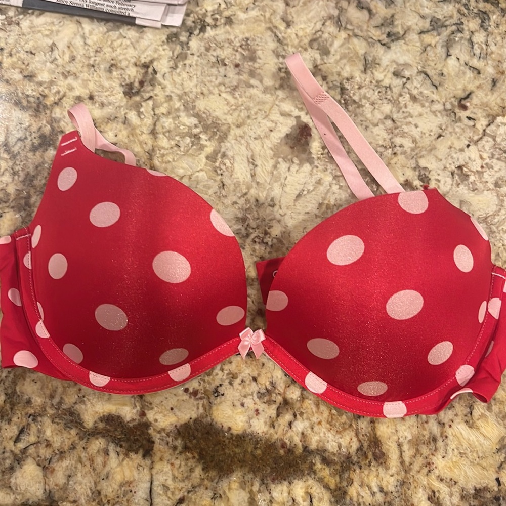 Victoria Secret Sexy Little Things Bra size 34C